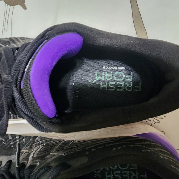 New Balance Women's Black and Purple Running Shoes - Picture 4 of 6
